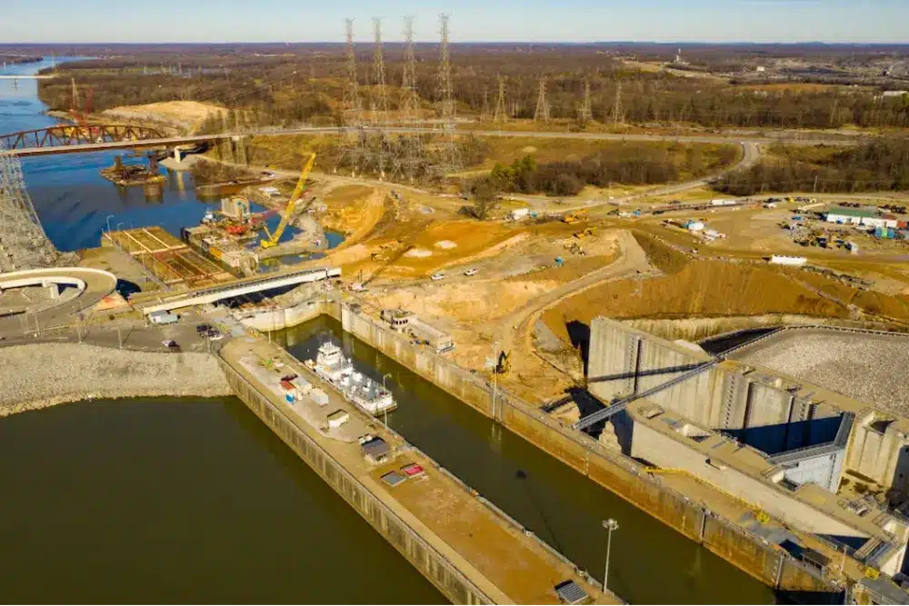 Kentucky Lock Project Reaches Milestone